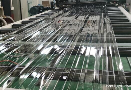 伟德app官网下载安卓苹果手机PC波浪板PC波浪瓦产品介绍和应用