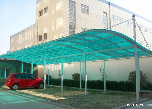 PC耐力板车棚雨棚多少钱一平方米？